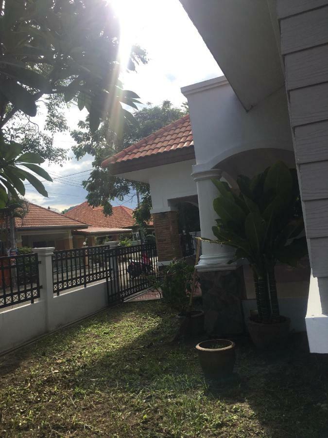 Beautiful 3 Bedroom Garden Villa 찰롱 외부 사진
