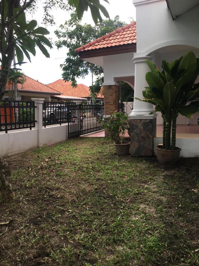 Beautiful 3 Bedroom Garden Villa 찰롱 외부 사진